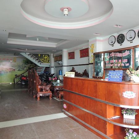 Hung Hieu Hotel My Tho Exterior photo